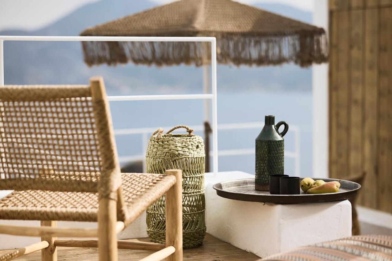 Niove Suites Milos Plaka  Exterior photo